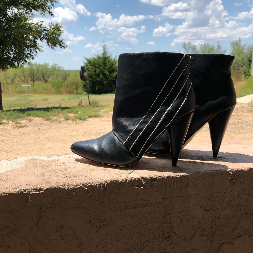 Black Ankle Boots 💅🏼